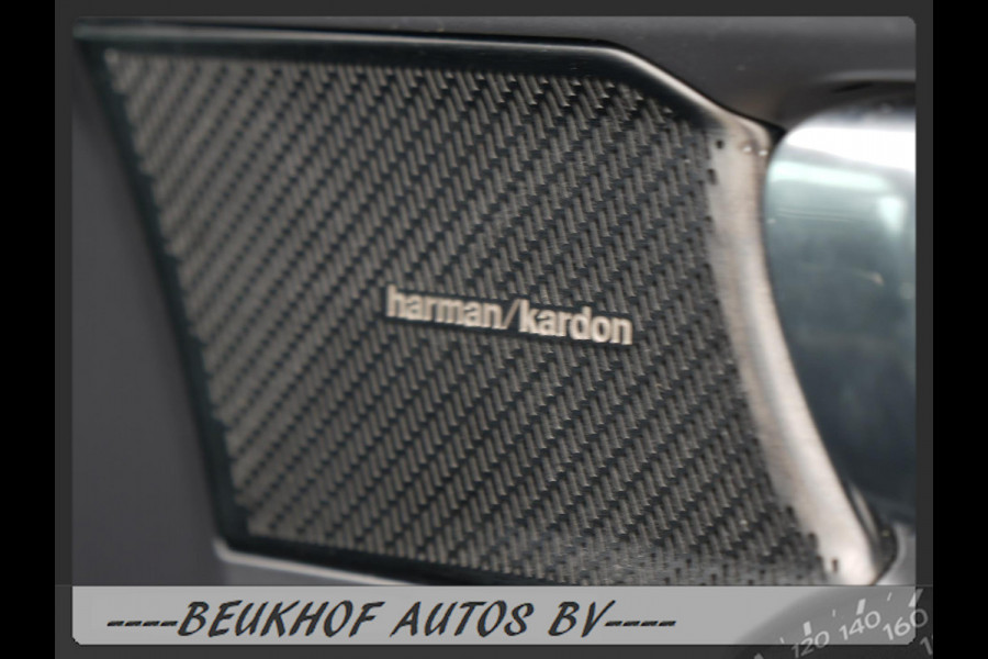 Volvo XC40 Recharge P8 AWD R-Design Lederen stoelen Carplay