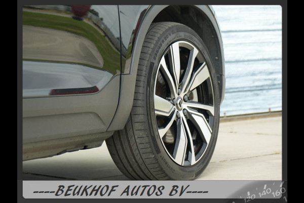 Volvo XC40 Recharge P8 AWD R-Design Lederen stoelen Carplay