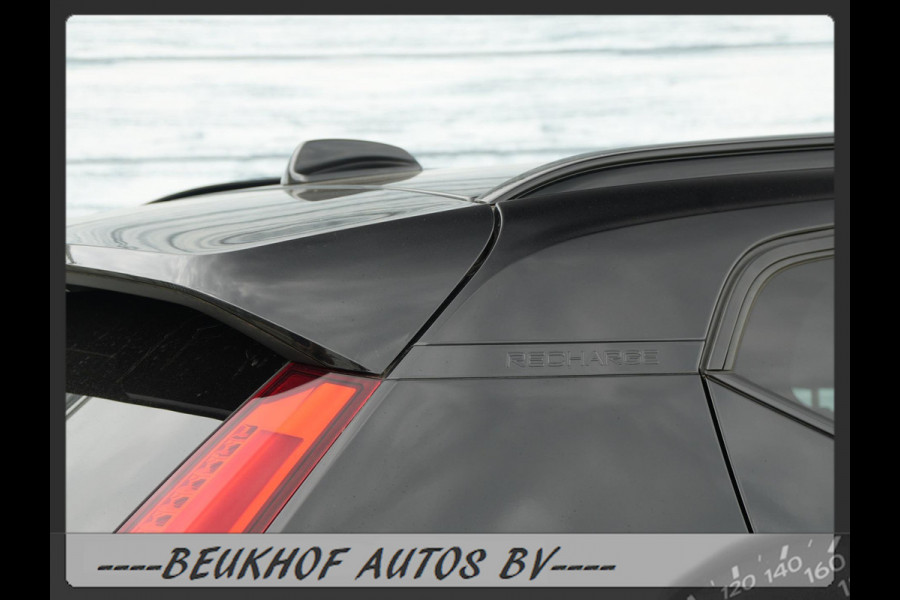 Volvo XC40 Recharge P8 AWD R-Design Lederen stoelen Carplay