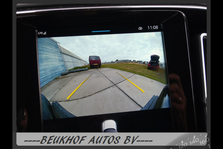 Volvo XC40 Recharge P8 AWD R-Design Lederen stoelen Carplay