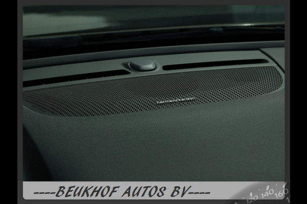 Volvo XC40 Recharge P8 AWD R-Design Lederen stoelen Carplay