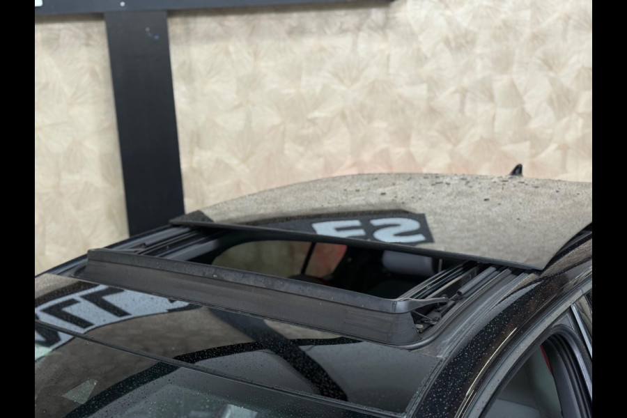Volkswagen Golf 2.0 TSI GTI | Pano | Trekhaak | Memory | Harman/Kardon | camera | Leer