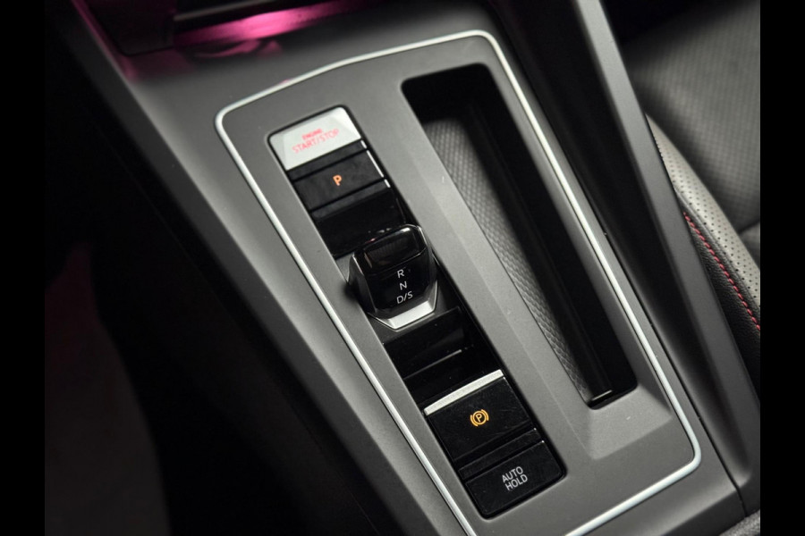 Volkswagen Golf 2.0 TSI GTI | Pano | Trekhaak | Memory | Harman/Kardon | camera | Leer