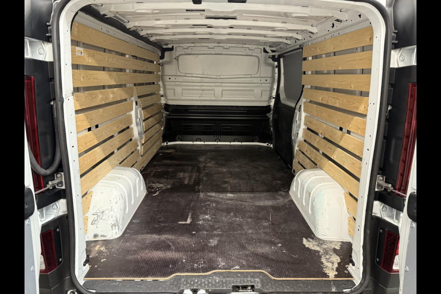 Renault Trafic 2.0 Blue dC1 150PK T30 L2H1 Advance Airco Bluetooth Camera Cruise PDC Trekhaak