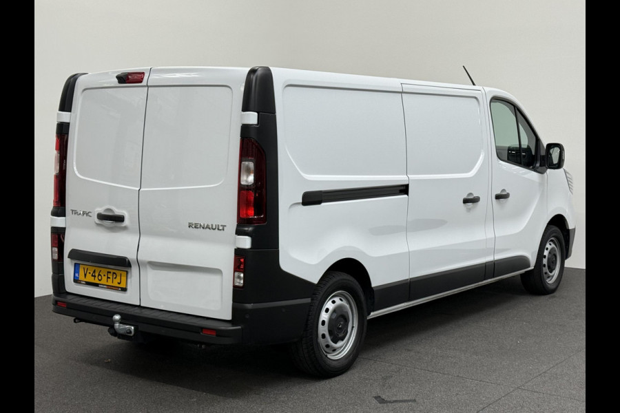 Renault Trafic 2.0 Blue dC1 150PK T30 L2H1 Advance Airco Bluetooth Camera Cruise PDC Trekhaak