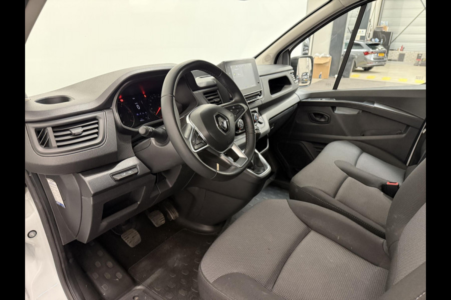 Renault Trafic 2.0 Blue dC1 150PK T30 L2H1 Advance Airco Bluetooth Camera Cruise PDC Trekhaak