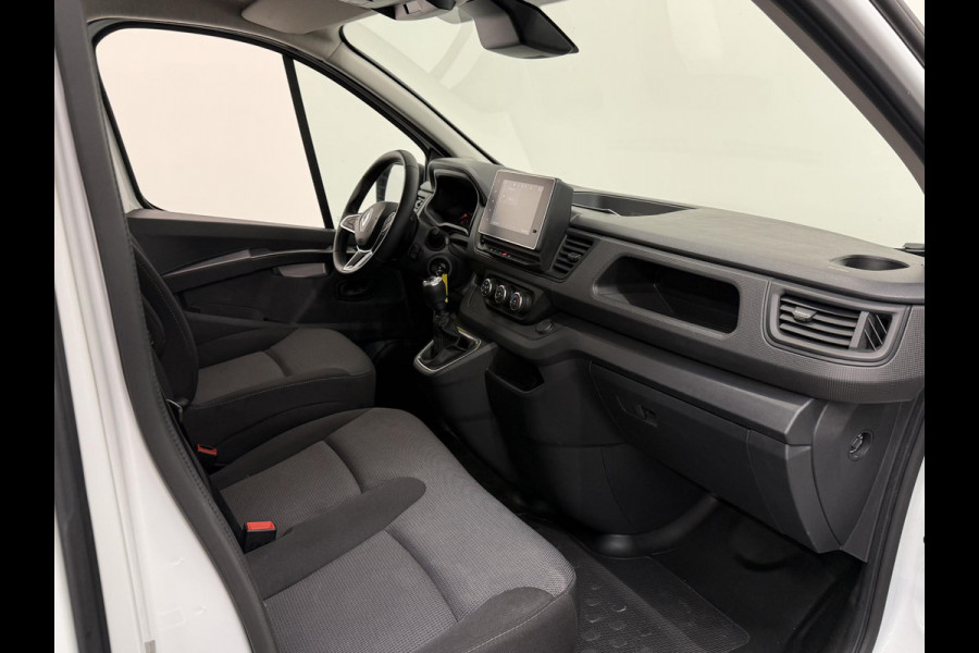 Renault Trafic 2.0 Blue dC1 150PK T30 L2H1 Advance Airco Bluetooth Camera Cruise PDC Trekhaak
