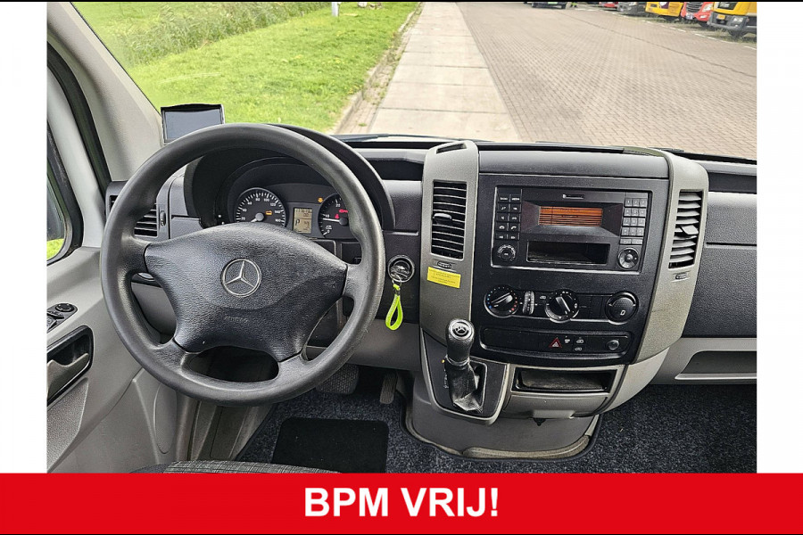 Mercedes-Benz Sprinter 311 L3H2, automaat, POST NL, camera, side bars