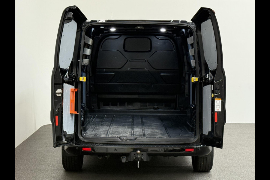 Ford Transit Custom 290 2.0 TDCI L2H1 Sport Airco ACC Bluetooth Navi Trekhaak Stoelverwarming Ford Transit Custom 290 2.0 TDCI L2H1 Sport Airco ACC Bluetooth Navi Trekhaak Stoelverwarming