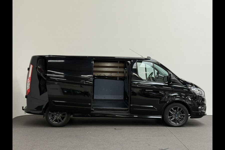 Ford Transit Custom 290 2.0 TDCI L2H1 Sport Airco ACC Bluetooth Navi Trekhaak Stoelverwarming Ford Transit Custom 290 2.0 TDCI L2H1 Sport Airco ACC Bluetooth Navi Trekhaak Stoelverwarming