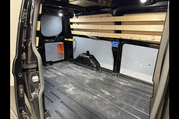 Ford Transit Custom 290 2.0 TDCI L2H1 Sport Airco ACC Bluetooth Navi Trekhaak Stoelverwarming Ford Transit Custom 290 2.0 TDCI L2H1 Sport Airco ACC Bluetooth Navi Trekhaak Stoelverwarming