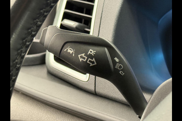 Ford Transit Custom 290 2.0 TDCI L2H1 Sport Airco ACC Bluetooth Navi Trekhaak Stoelverwarming Ford Transit Custom 290 2.0 TDCI L2H1 Sport Airco ACC Bluetooth Navi Trekhaak Stoelverwarming