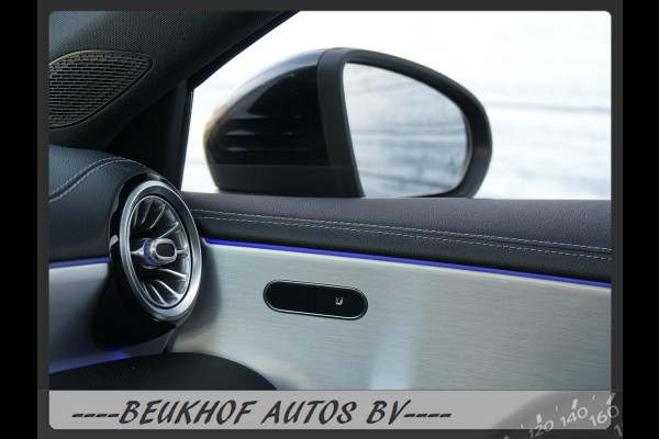 Mercedes-Benz A-Klasse 220 4MATIC Premium Pano Leer Nav Cam