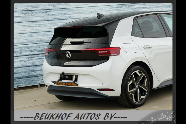 Volkswagen ID.3 First Plus 58 kWh Trekhaak Camera Carplay