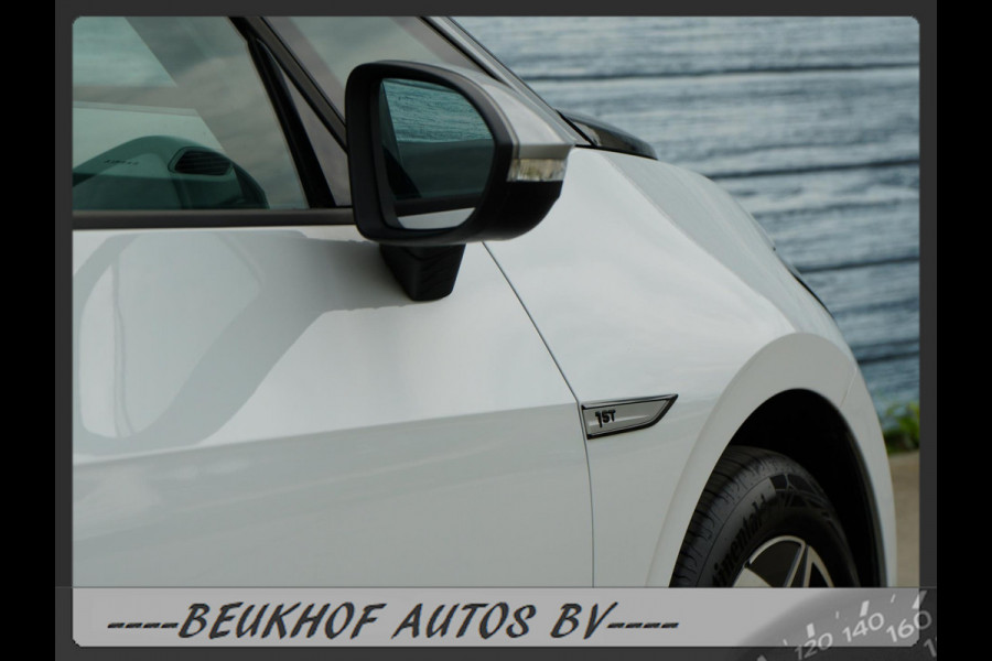 Volkswagen ID.3 First Plus 58 kWh Trekhaak Camera Carplay