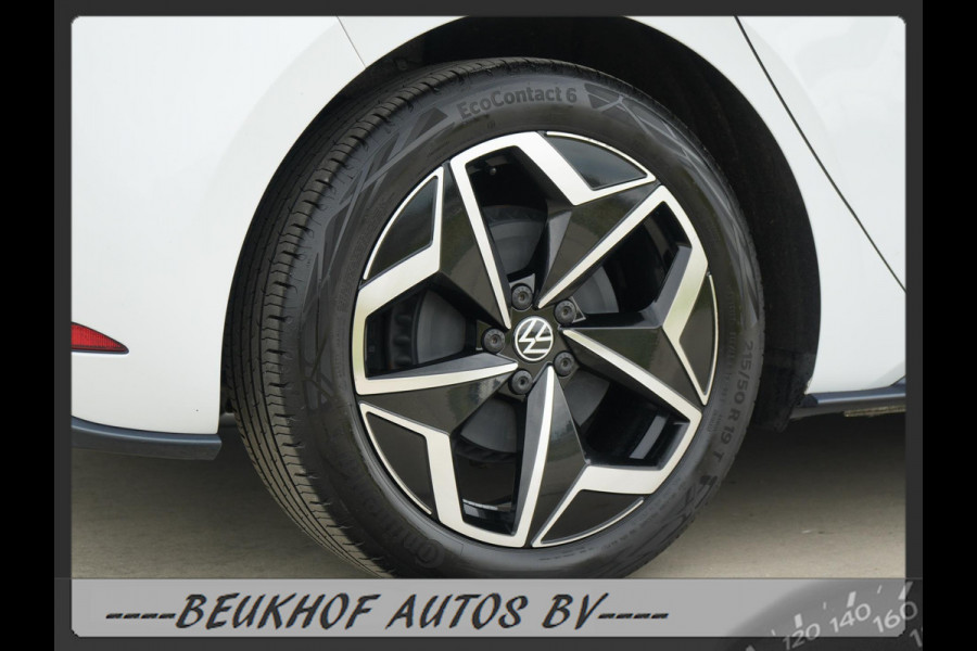 Volkswagen ID.3 First Plus 58 kWh Trekhaak Camera Carplay