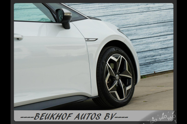 Volkswagen ID.3 First Plus 58 kWh Trekhaak Camera Carplay