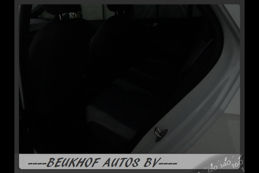 Volkswagen ID.3 First Plus 58 kWh Trekhaak Camera Carplay