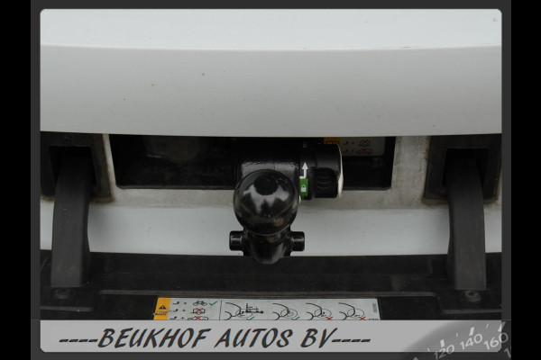 Volkswagen ID.3 First Plus 58 kWh Soh 93% Carplay Trekhaak Volkswagen ID.3 First Plus 58 kWh Soh 93% Carplay Trekhaak