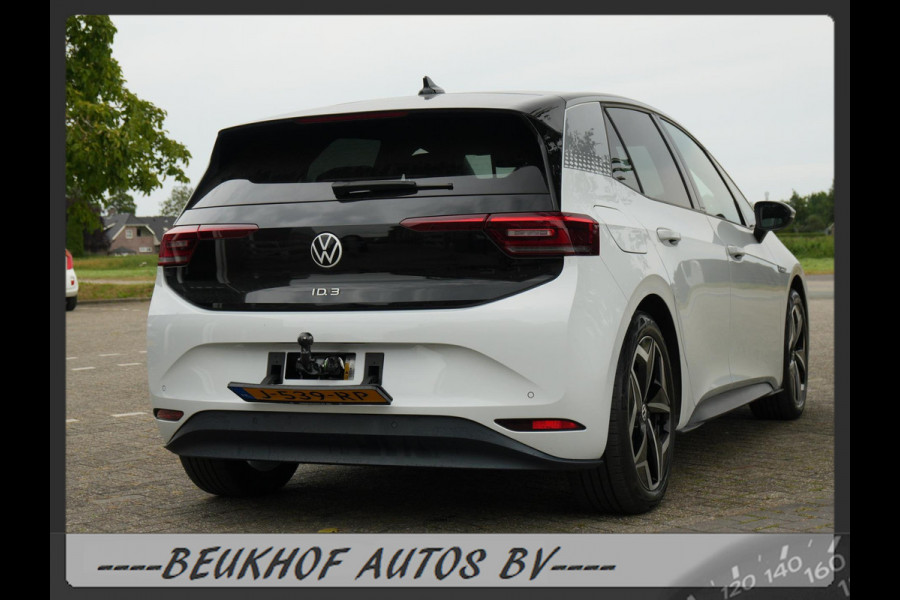 Volkswagen ID.3 First Plus 58 kWh Soh 93% Carplay Trekhaak Volkswagen ID.3 First Plus 58 kWh Soh 93% Carplay Trekhaak