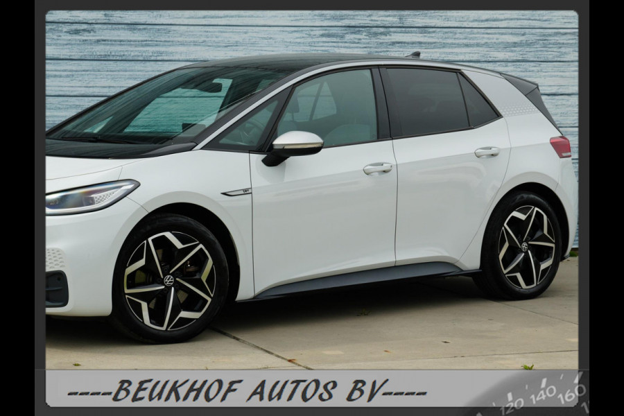 Volkswagen ID.3 First Plus 58 kWh Soh 93% Carplay Trekhaak Volkswagen ID.3 First Plus 58 kWh Soh 93% Carplay Trekhaak