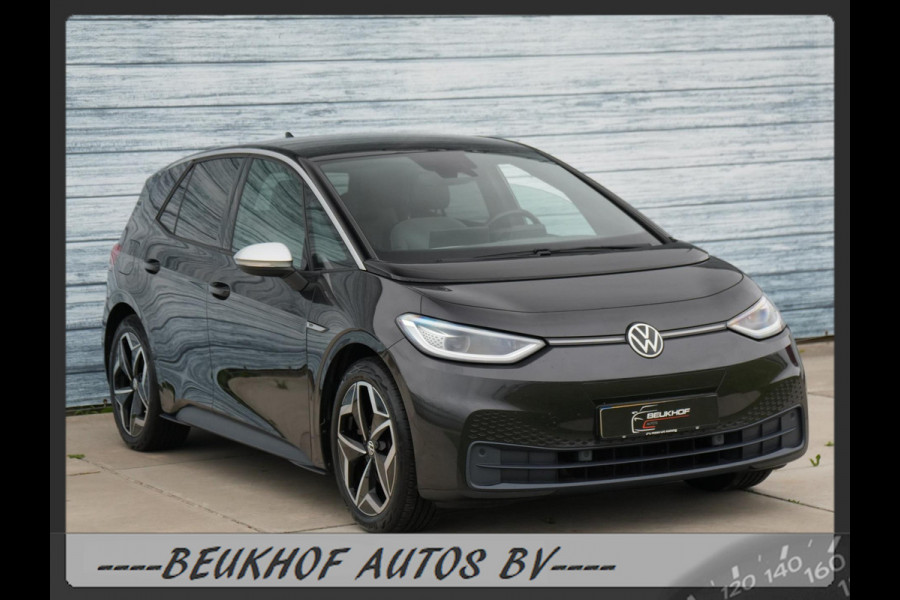 Volkswagen ID.3 First Plus 58 kWh Carplay Navi Camera Soh92%