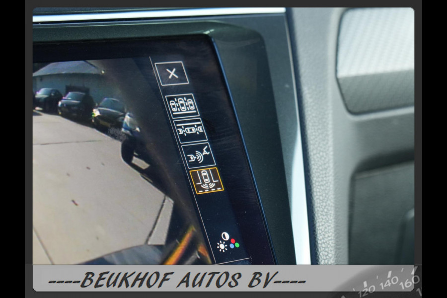 Volkswagen Tiguan 1.5 TSI R-Line Business+ Trekhaak Pano Cam