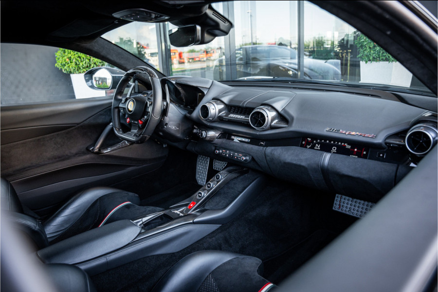 Ferrari 812 6.5 V12 Superfast HELE - Novitec | Grigio Scuro | Carbon Seats & Interior | Lift | Passenger Display