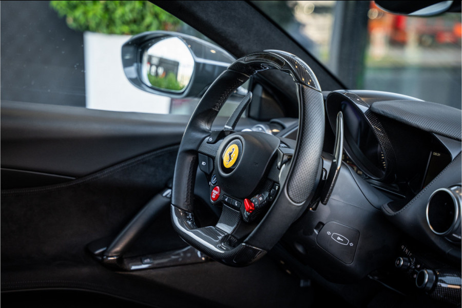 Ferrari 812 6.5 V12 Superfast HELE - Novitec | Grigio Scuro | Carbon Seats & Interior | Lift | Passenger Display