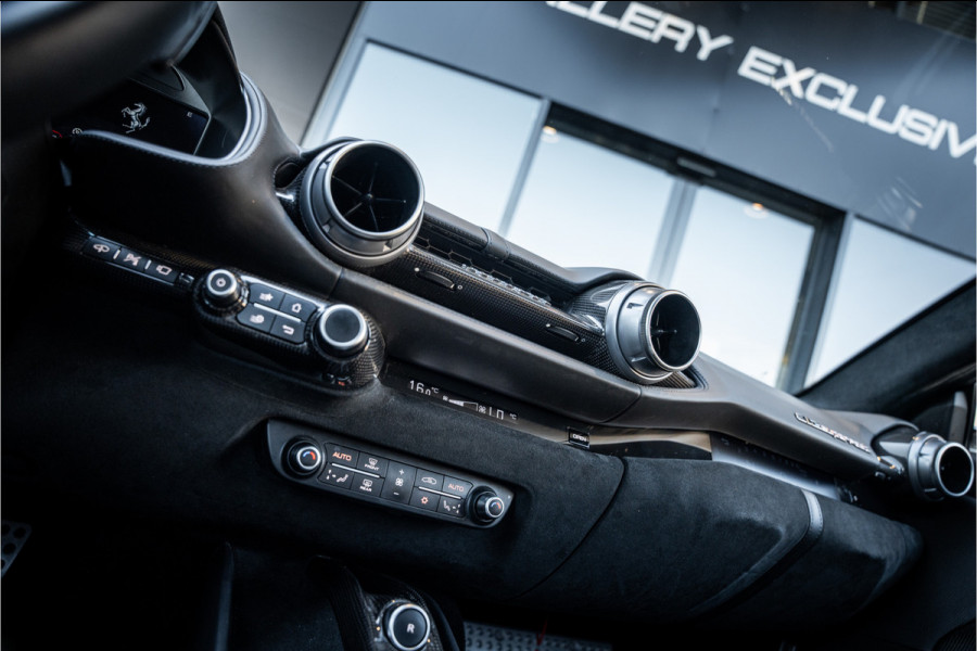 Ferrari 812 6.5 V12 Superfast HELE - Novitec | Grigio Scuro | Carbon Seats & Interior | Lift | Passenger Display
