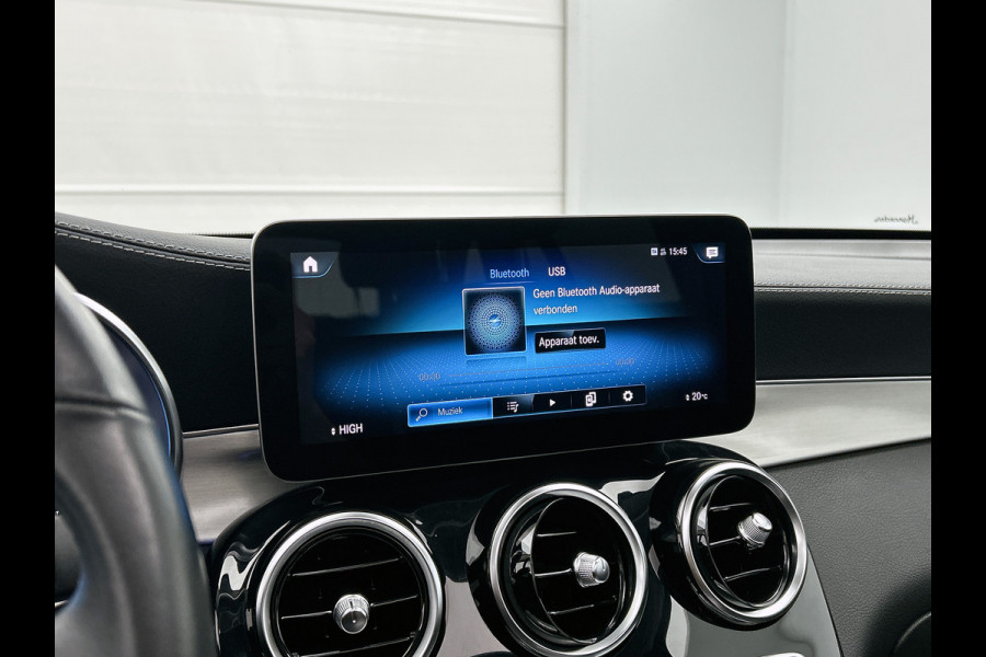 Mercedes-Benz GLC 300e 4MATIC Premium Plus Panorama dak | Lichtmetalen velgen | Navigatie | Parking support | Elect. bed. voorstoelen met memory | Burmeister radio | Inclusief 24 maanden MB Certified garantie voor Europa.