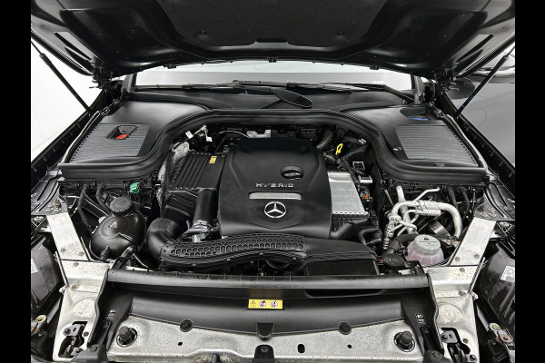 Mercedes-Benz GLC 300e 4MATIC Premium Plus Panorama dak | Lichtmetalen velgen | Navigatie | Parking support | Elect. bed. voorstoelen met memory | Burmeister radio | Inclusief 24 maanden MB Certified garantie voor Europa.