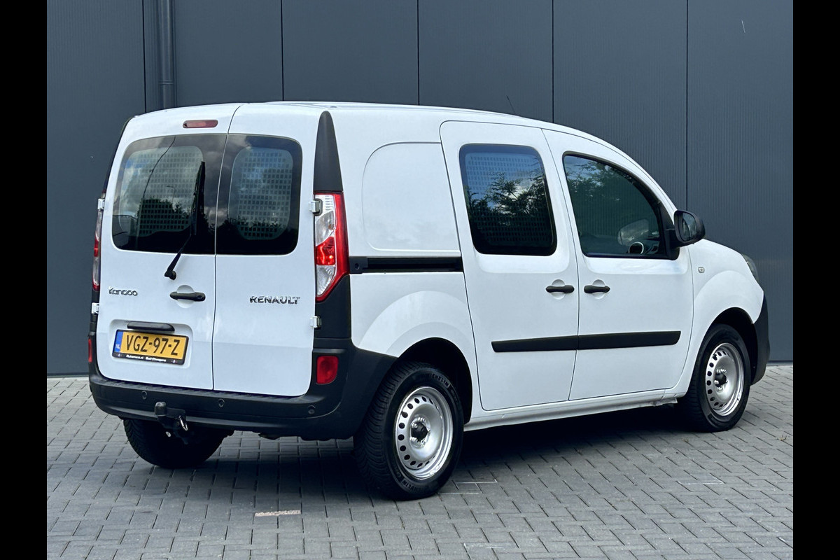 Renault Kangoo 1.5 dCi 80 / L1H1 / 1e EIGENAAR / 76.845 KM !! / TREKHAAK / 6-BAK / AIRCO / CRUISE / NAVI / BLUETOOTH Renault Kangoo 1.5 dCi 80 / L1H1 / 1e EIGENAAR / 76.845 KM !! / TREKHAAK / 6-BAK / AIRCO / CRUISE / NAVI / BLUETOOTH