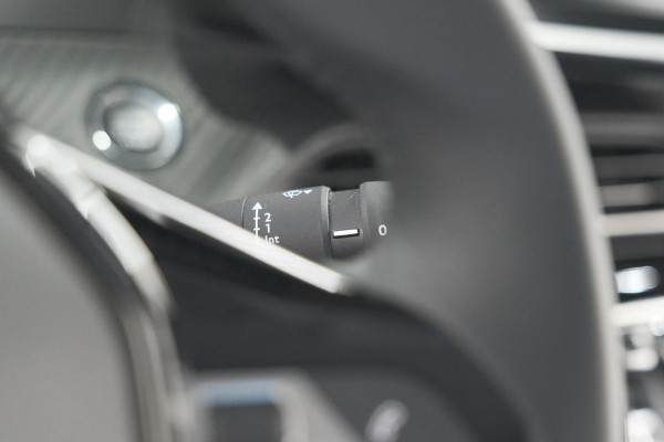 Peugeot e-208 EV Active 50 kWh | Navigatie | Apple Carplay | Climate Control Peugeot e-208 EV Active 50 kWh | Navigatie | Apple Carplay | Climate Control