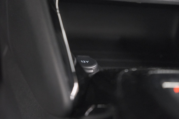 Peugeot e-208 EV Active 50 kWh | Navigatie | Apple Carplay | Climate Control Peugeot e-208 EV Active 50 kWh | Navigatie | Apple Carplay | Climate Control