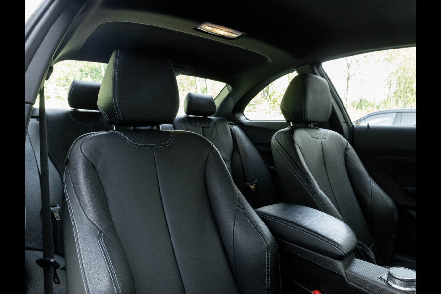 BMW 2 Serie Coupé M2 DCT - LCI - Stuurwielverwarming - Comfort Access - Adaptief LED