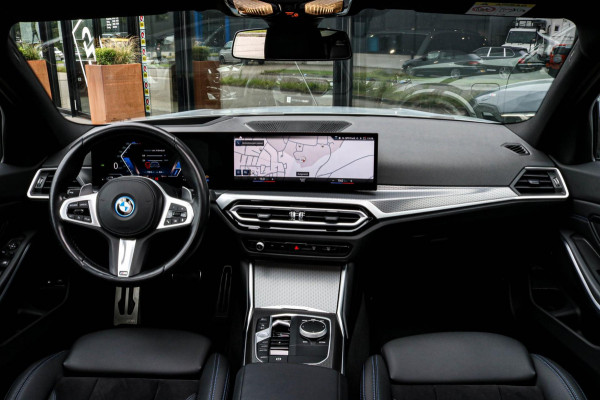 BMW 3 Serie Touring 320e - M-SPORT - PANO - CAMERA - BROOKLYN GREY BMW 3 Serie Touring 320e - M-SPORT - PANO - CAMERA - BROOKLYN GREY