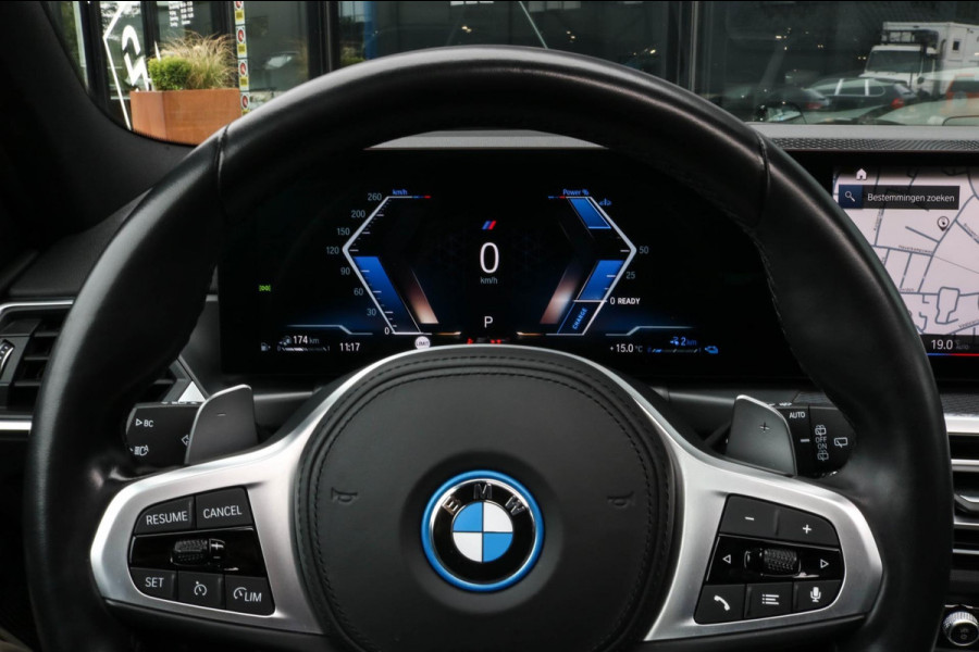 BMW 3 Serie Touring 320e - M-SPORT - PANO - CAMERA - BROOKLYN GREY BMW 3 Serie Touring 320e - M-SPORT - PANO - CAMERA - BROOKLYN GREY