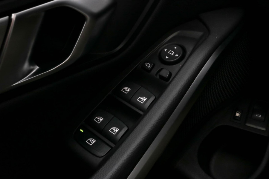 BMW 3 Serie Touring 320e - M-SPORT - PANO - CAMERA - BROOKLYN GREY BMW 3 Serie Touring 320e - M-SPORT - PANO - CAMERA - BROOKLYN GREY