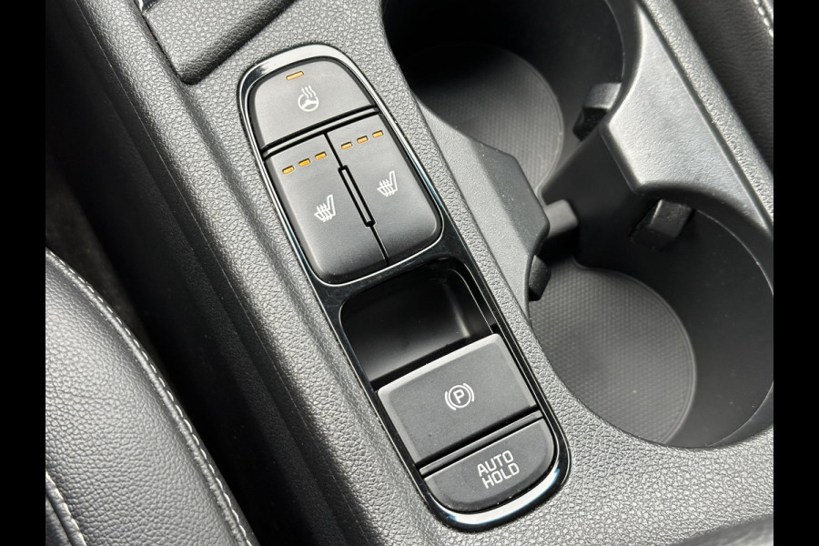Kia Niro 1.6 GDi Hybrid DynamicPlusLine 1e Eigenaar,Dealer Onderhouden,Navi,Camera,Pdc V+A,Halfleder,Stoelverw,Stuurverw,Lm velgen,N.A.P,Apk tot 03-2026