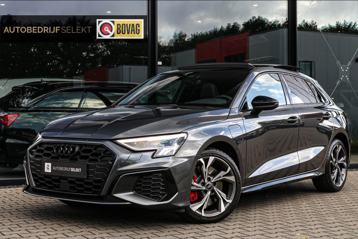 Audi A3 Sportback 45 TFSI e RS STOELEN - PANO - B&O - SFEER - CAMERA