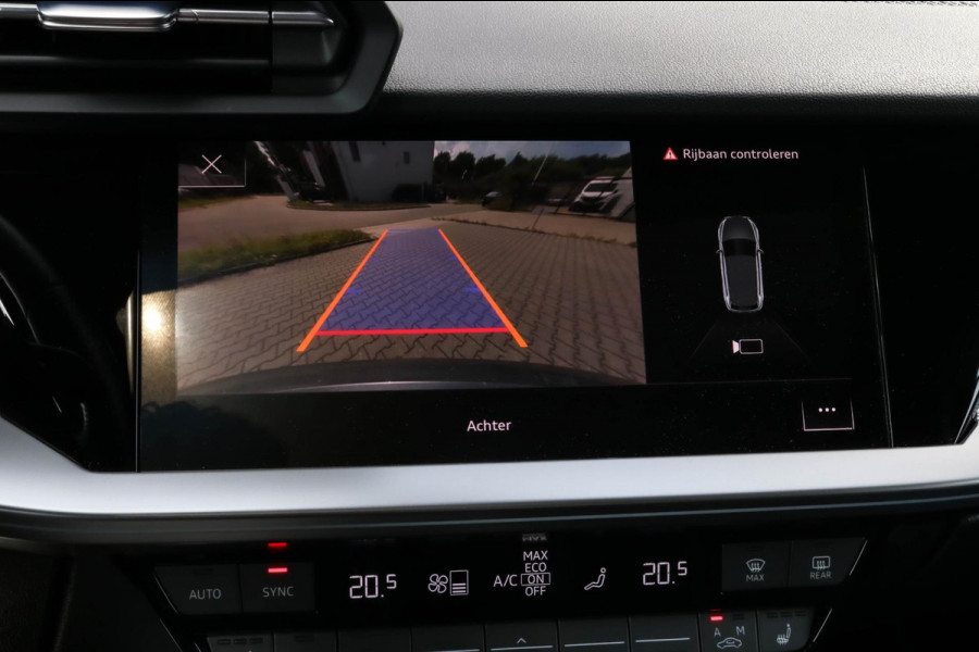 Audi A3 Sportback 45 TFSI e RS STOELEN - PANO - B&O - SFEER - CAMERA Audi A3 Sportback 45 TFSI e RS STOELEN - PANO - B&O - SFEER - CAMERA