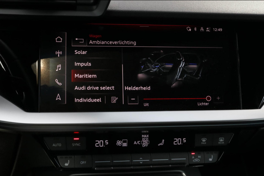 Audi A3 Sportback 45 TFSI e RS STOELEN - PANO - B&O - SFEER - CAMERA Audi A3 Sportback 45 TFSI e RS STOELEN - PANO - B&O - SFEER - CAMERA