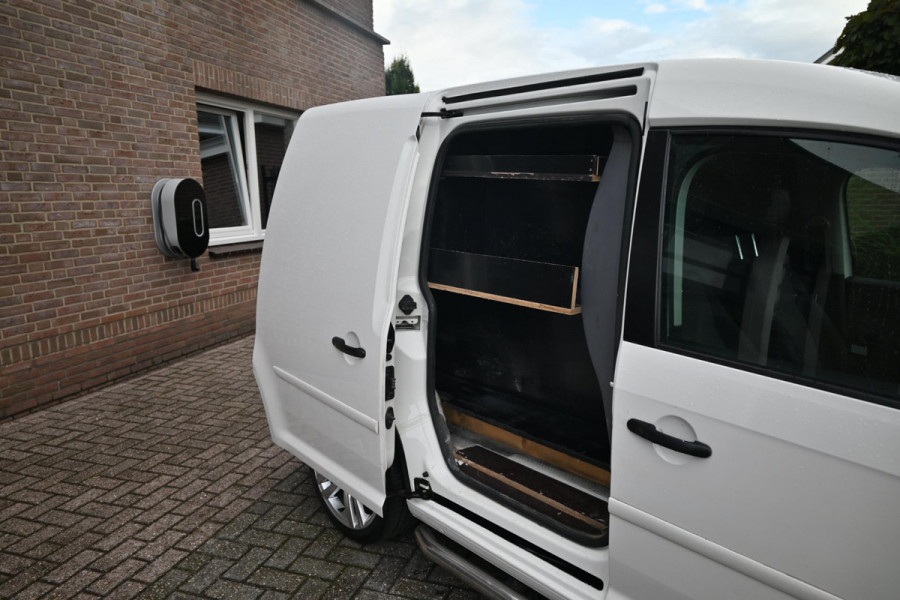 Volkswagen Caddy 2.0 TDI L1H1 BMT Trendline 190 PK Trekhaak Cruise Stoelverwarming 18''