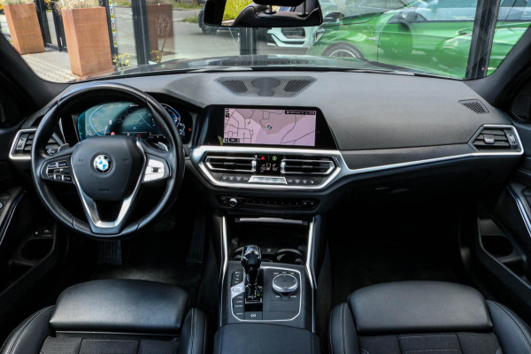 BMW 3 Serie Touring 330e xDrive - TREKHAAK - 360 CAMERA