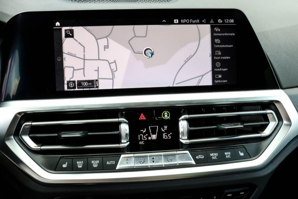 BMW 3 Serie Touring 330e xDrive - TREKHAAK - 360 CAMERA