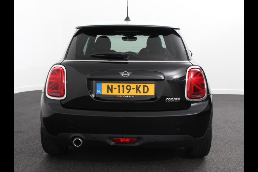 MINI Mini 1.5 136pk Cooper Chili | Climate control | Cruise control | Lichtmetalen velgen 17" | Stoelverwarming | Led