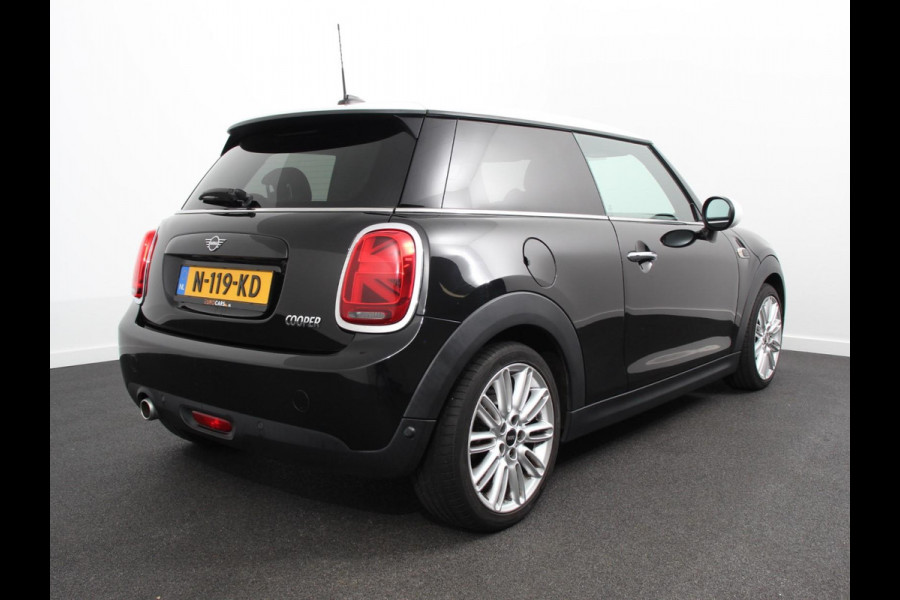 MINI Mini 1.5 136pk Cooper Chili | Climate control | Cruise control | Lichtmetalen velgen 17" | Stoelverwarming | Led