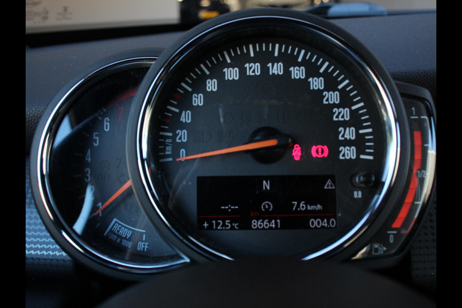 MINI Mini 1.5 136pk Cooper Chili | Climate control | Cruise control | Lichtmetalen velgen 17" | Stoelverwarming | Led