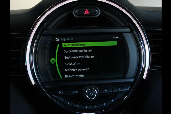 MINI Mini 1.5 136pk Cooper Chili | Climate control | Cruise control | Lichtmetalen velgen 17" | Stoelverwarming | Led